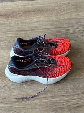 Saucony Endorphin Pro Red and Navy Mesh Running Shoes